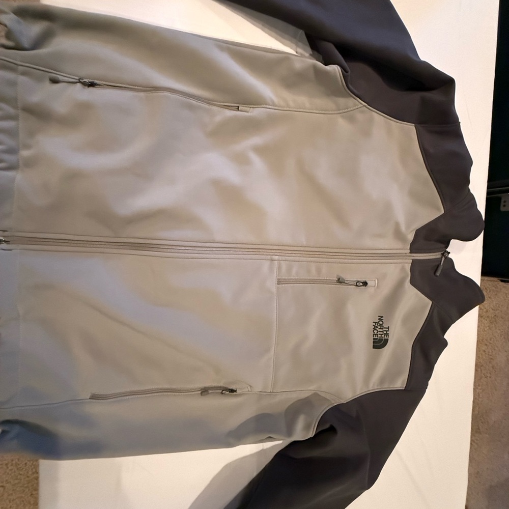 The North Face Men's Two-Tone Performance Jacket